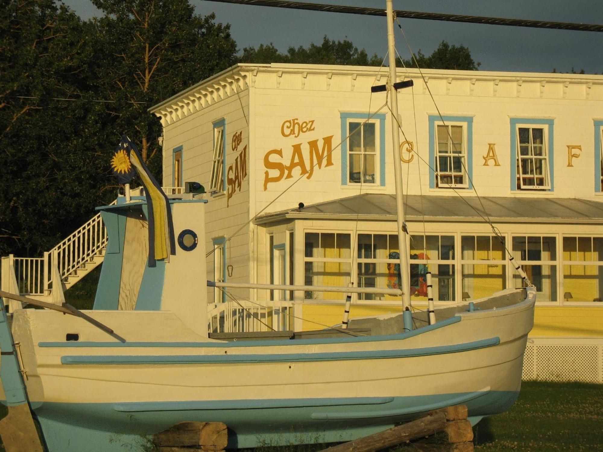 Du Café Chez Sam